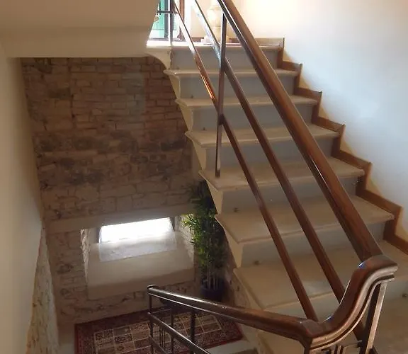 & Breakfast Angela *