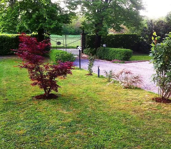 & Breakfast Angela Felino