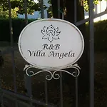 & Breakfast Angela *