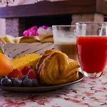 & Breakfast Angela