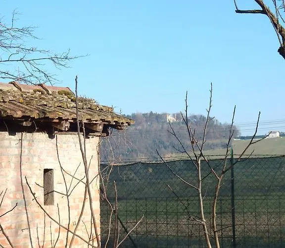 & Breakfast Angela 住宿加早餐酒店 Felino