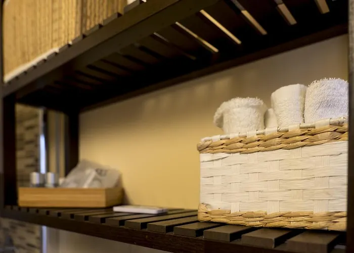 & Breakfast Angela Felino