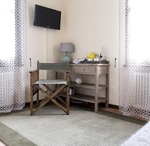 & Breakfast Angela Felino