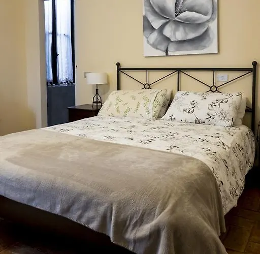 & Breakfast Angela Felino